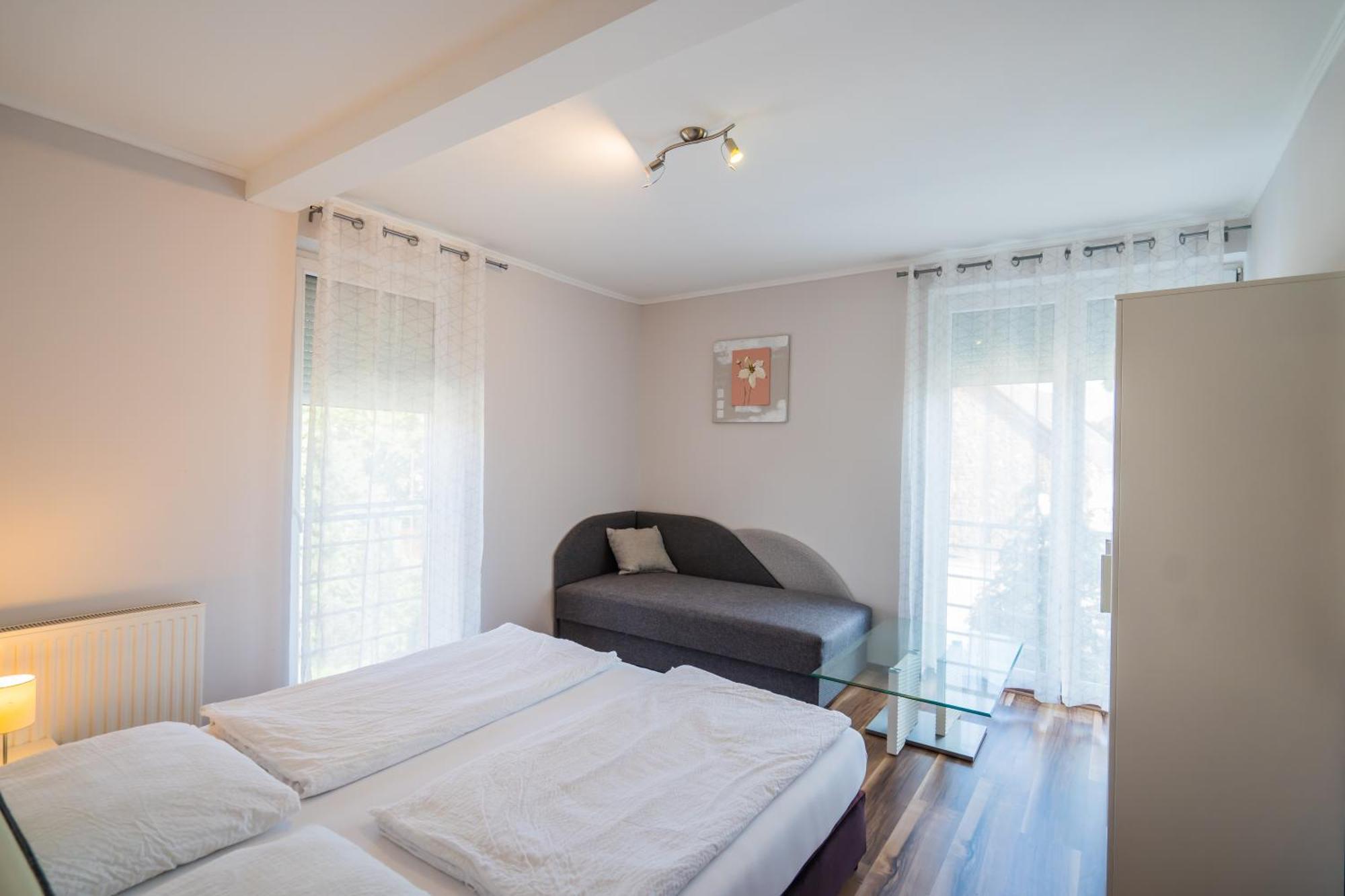 Riviera Apartmanhaz 시오포크 외부 사진