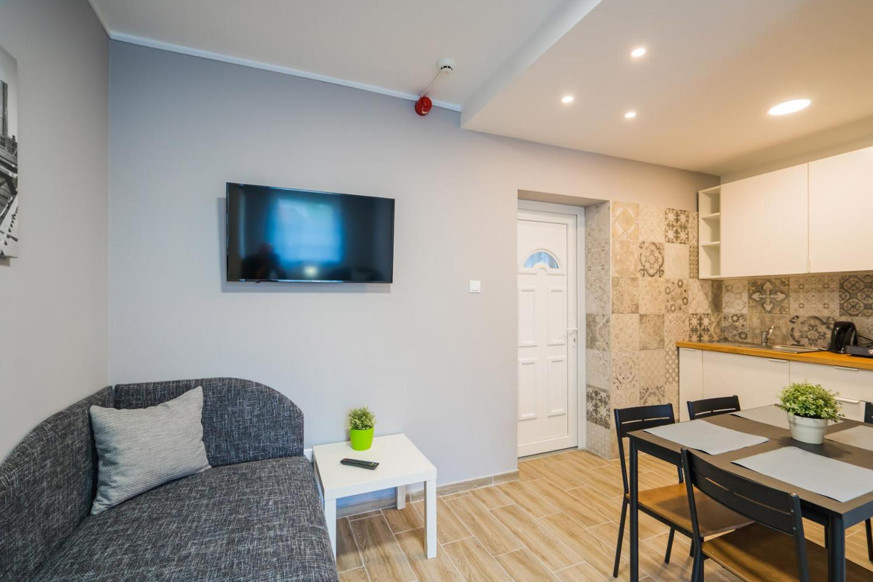 Riviera Apartmanhaz 시오포크 외부 사진
